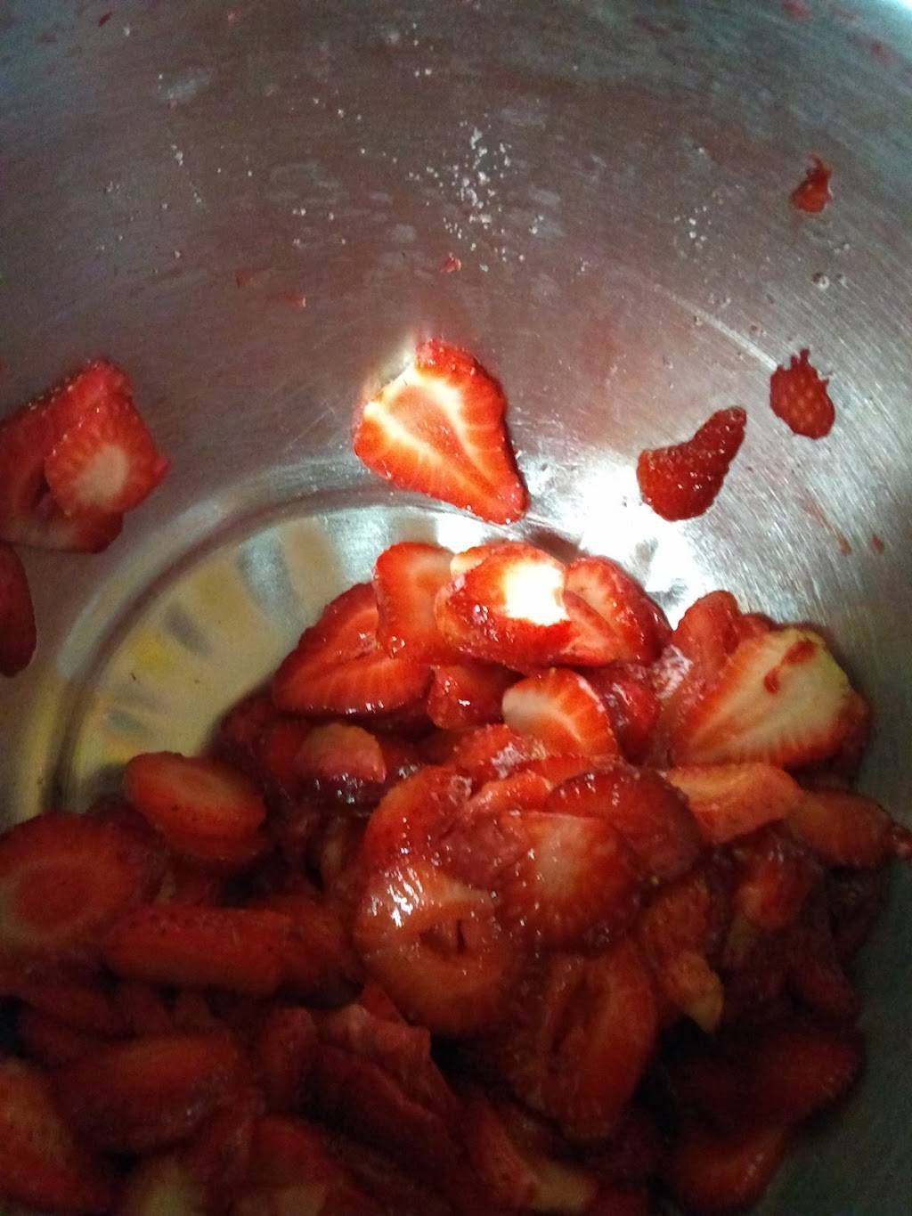 La Golosina Mexican Snacks | restaurant | 910 N Jefferson St, Athens, AL 35611, USA | 2564440507 OR +1 256-444-0507