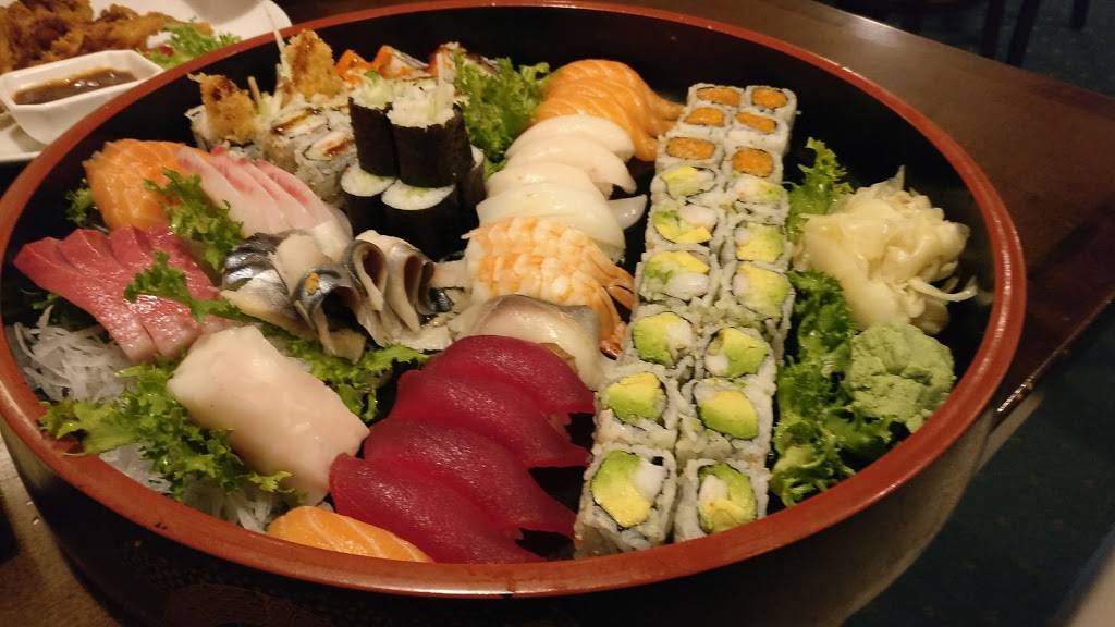 Fugu Sushi | restaurant | 6804 Bay Pkwy, Brooklyn, NY 11204, USA | 7186213124 OR +1 718-621-3124
