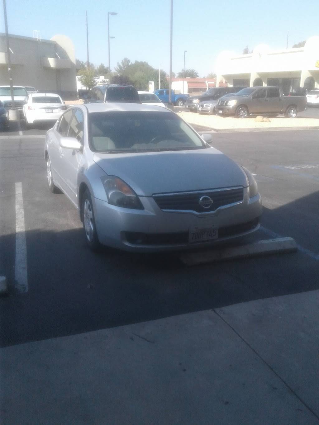 Roca del Mar Mexican And Seafood Restaurant | restaurant | 1020 E Ave K, Lancaster, CA 93535, USA | 6619406304 OR +1 661-940-6304