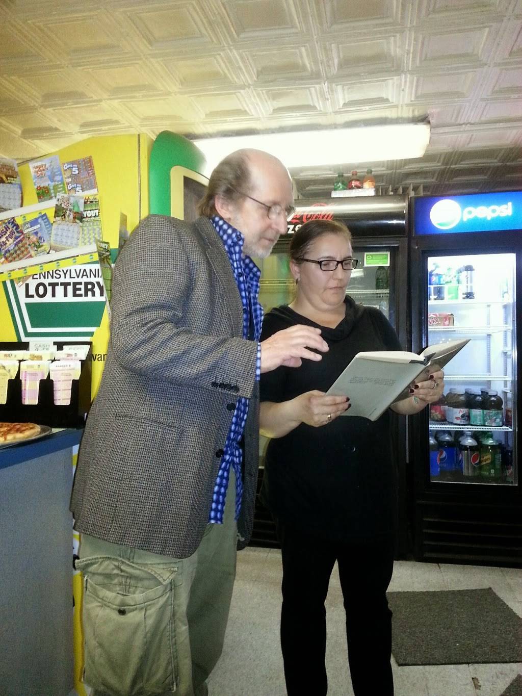 Royal Pizza | meal takeaway | 4200 Baltimore Ave, Philadelphia, PA 19104, USA | 2152221900 OR +1 215-222-1900