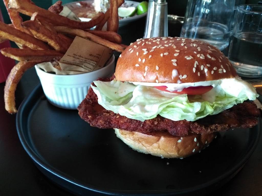 The New Deal | restaurant | 3501 W Magnolia Blvd, Burbank, CA 91505, USA | 8188617731 OR +1 818-861-7731