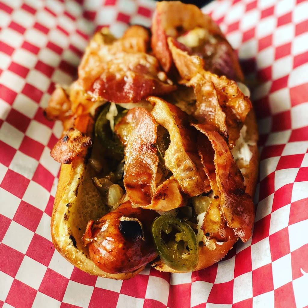 Rain City Hot Dogs & Burgers | restaurant | 2700 Rainier Ave S, Seattle, WA 98144, USA | 2538804018 OR +1 253-880-4018