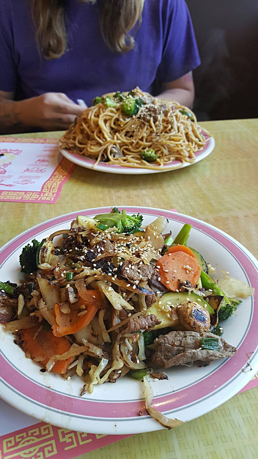 Tongs Mongolian Grill | restaurant | 1171 SW Green Oaks Blvd, Arlington, TX 76017, USA | 8174658989 OR +1 817-465-8989