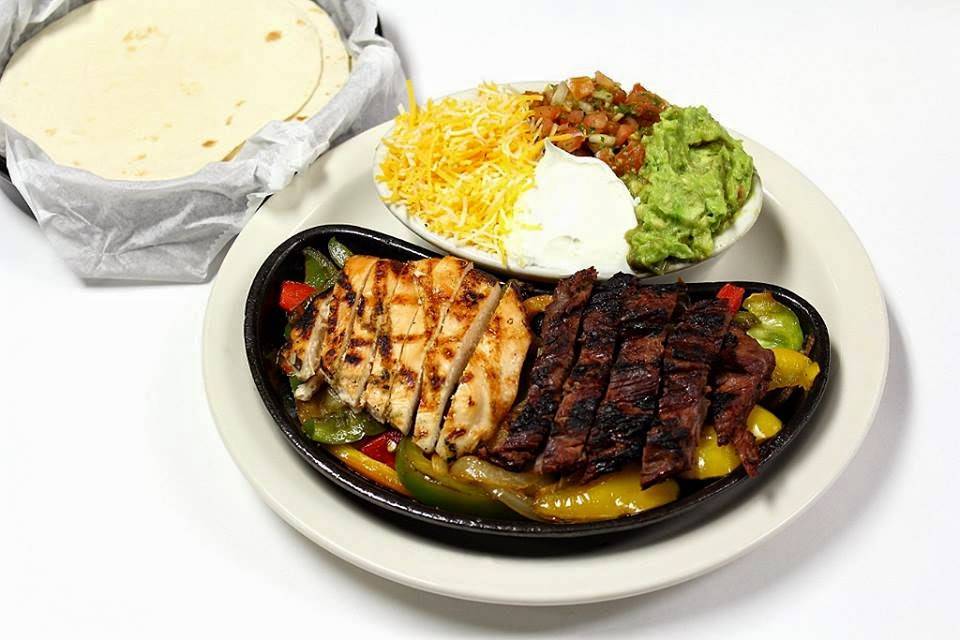 Little Tijuana | restaurant | 17 E 26th St, Minneapolis, MN 55404, USA | 6128720578 OR +1 612-872-0578