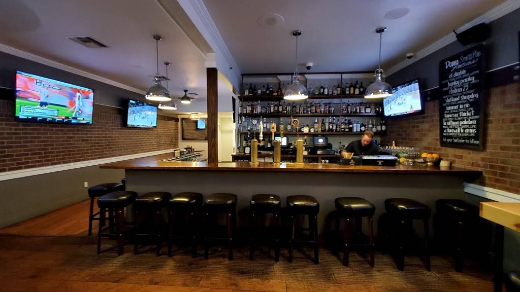 Dobbs Ferry Bar | restaurant | 406 Hayes St, San Francisco, CA 94102, USA | 4158576791 OR +1 415-857-6791