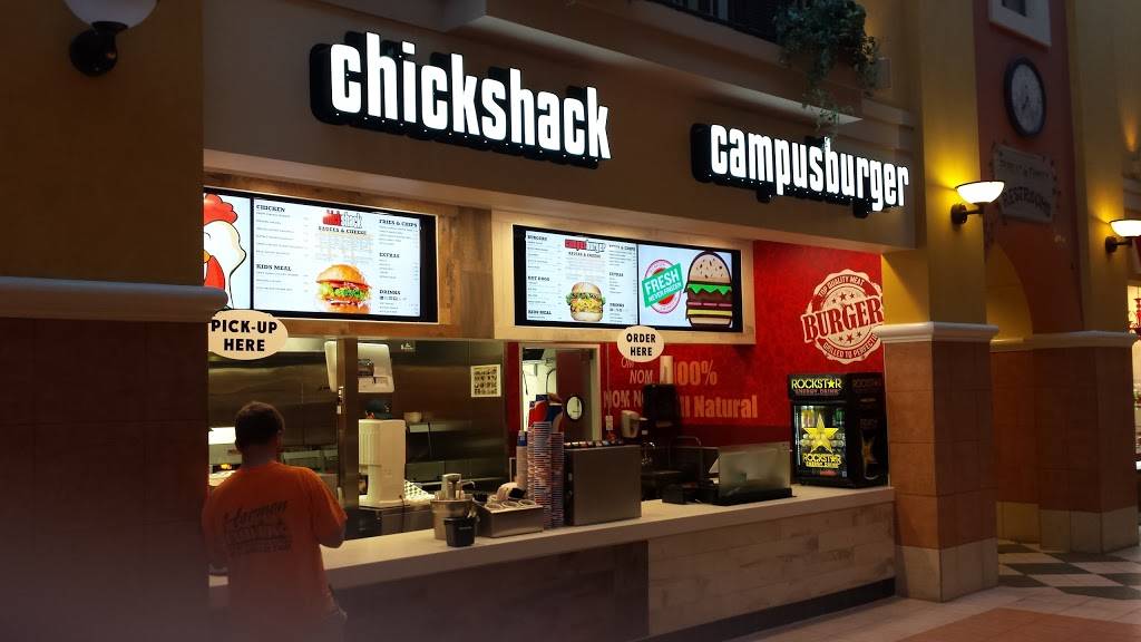 Chick Shack/Campus Burger | restaurant | 2000 N Neil St, Champaign, IL 61820, USA | 2177213163 OR +1 217-721-3163