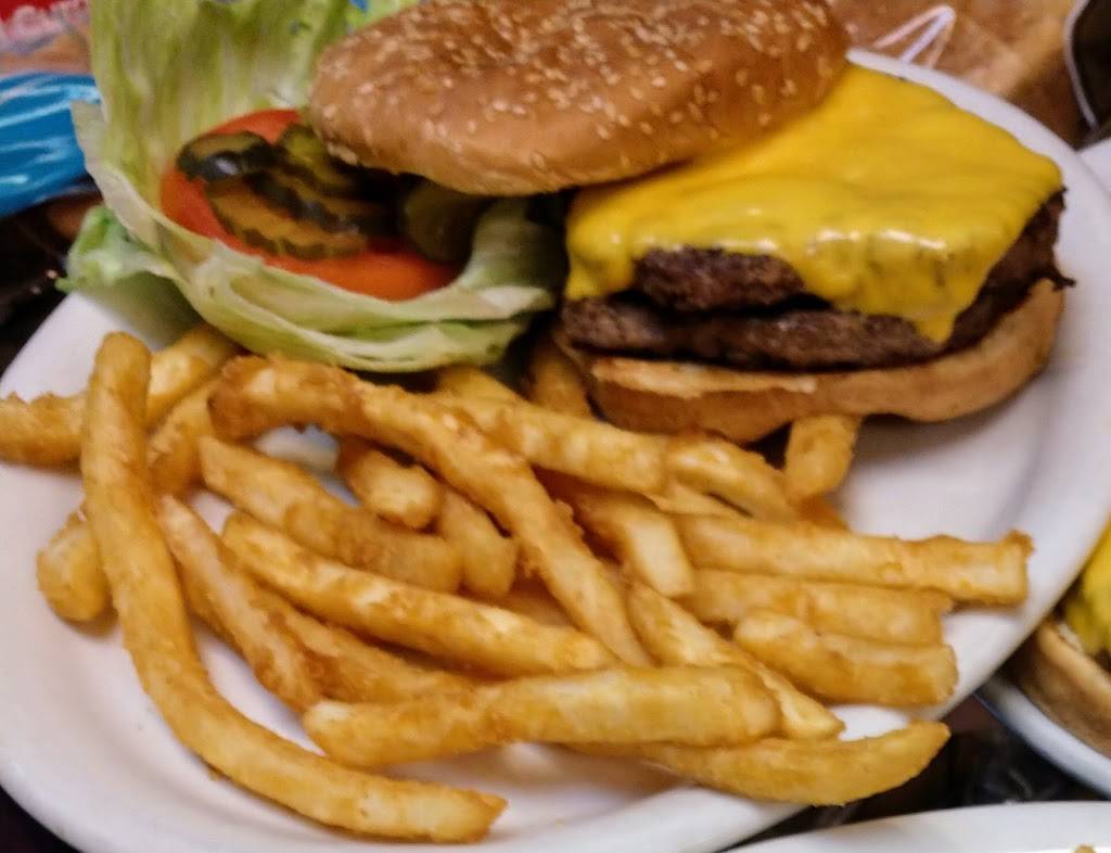 Alpha Koney Island | restaurant | 1188 Jackson Crossing, Jackson, MI 49202, USA | 5177876290 OR +1 517-787-6290