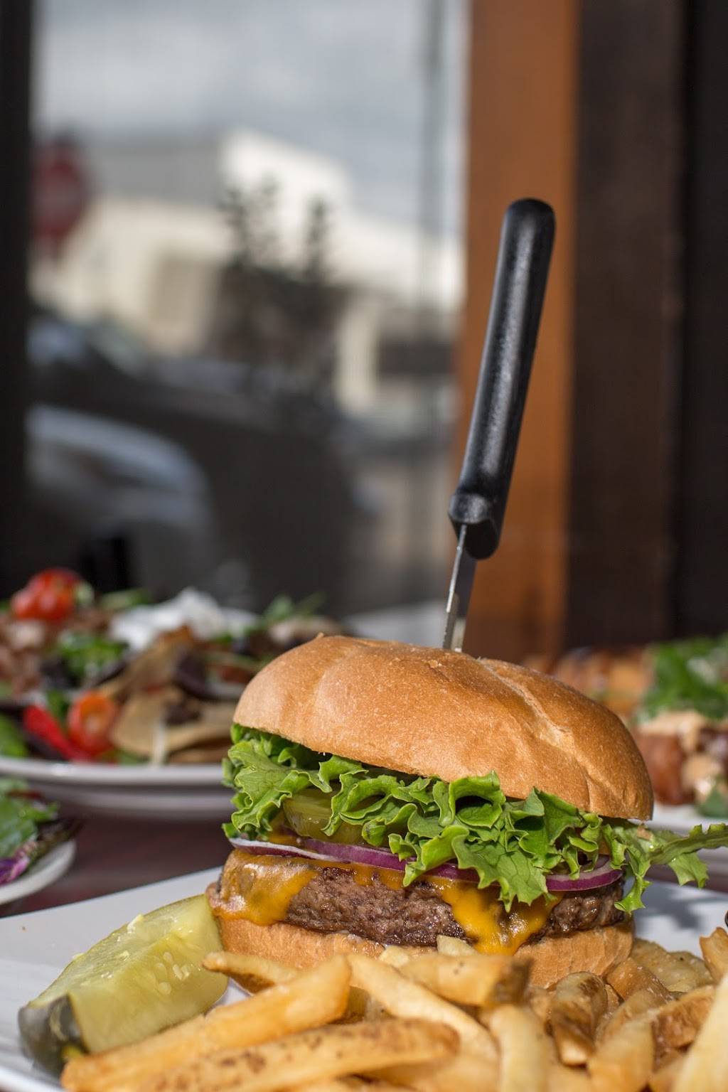 Backstop Bar & Grill | restaurant | 211 N Grant St, Canby, OR 97013, USA | 5032636606 OR +1 503-263-6606