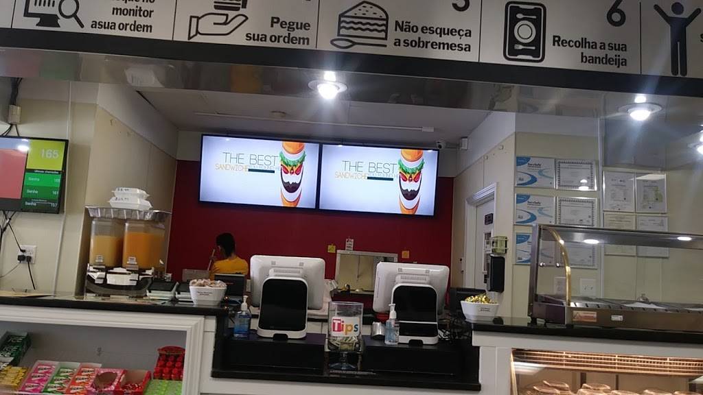 Marao Burgers | restaurant | 61 Hollis St, Framingham, MA 01702, USA | 5083094001 OR +1 508-309-4001