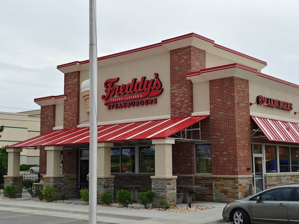 Freddys Frozen Custard & Steakburgers | restaurant | 8071 NW Roanridge Rd, Kansas City, MO 64151, USA | 8165992794 OR +1 816-599-2794