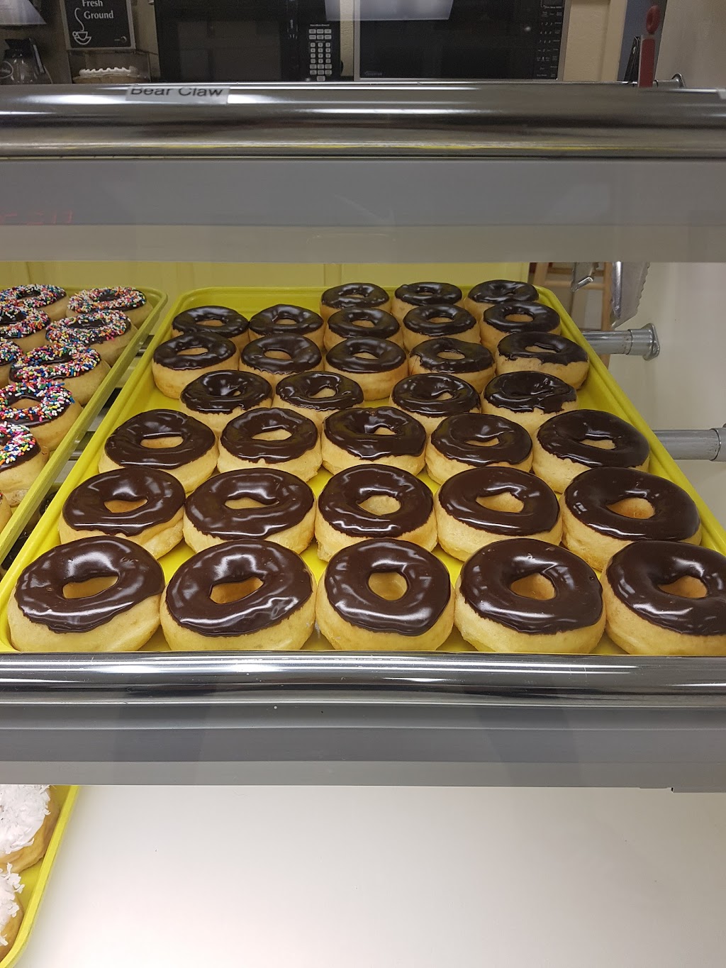 Jack and Jill Donuts | restaurant | 4113 College Hills Blvd, San Angelo, TX 76904, USA | 3252278321 OR +1 325-227-8321