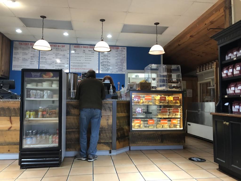 NY Bagel Factory | restaurant | 205 Turnpike Rd, Southborough, MA 01772, USA | 5084819556 OR +1 508-481-9556