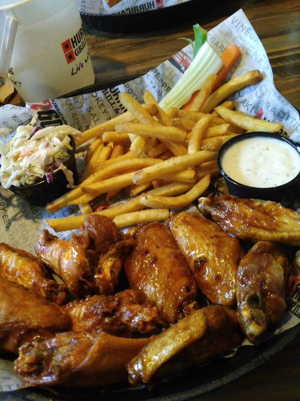 Hurricane Grill & Wings | meal takeaway | 1500 Gateway Blvd Suite 110, Boynton Beach, FL 33436, USA | 5618774562 OR +1 561-877-4562