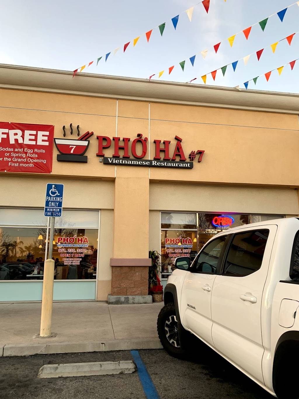 Pho Ha #7 | restaurant | 2851 Canyon Springs Pkwy STE C1, Riverside, CA 92507, USA | 9512353377 OR +1 951-235-3377