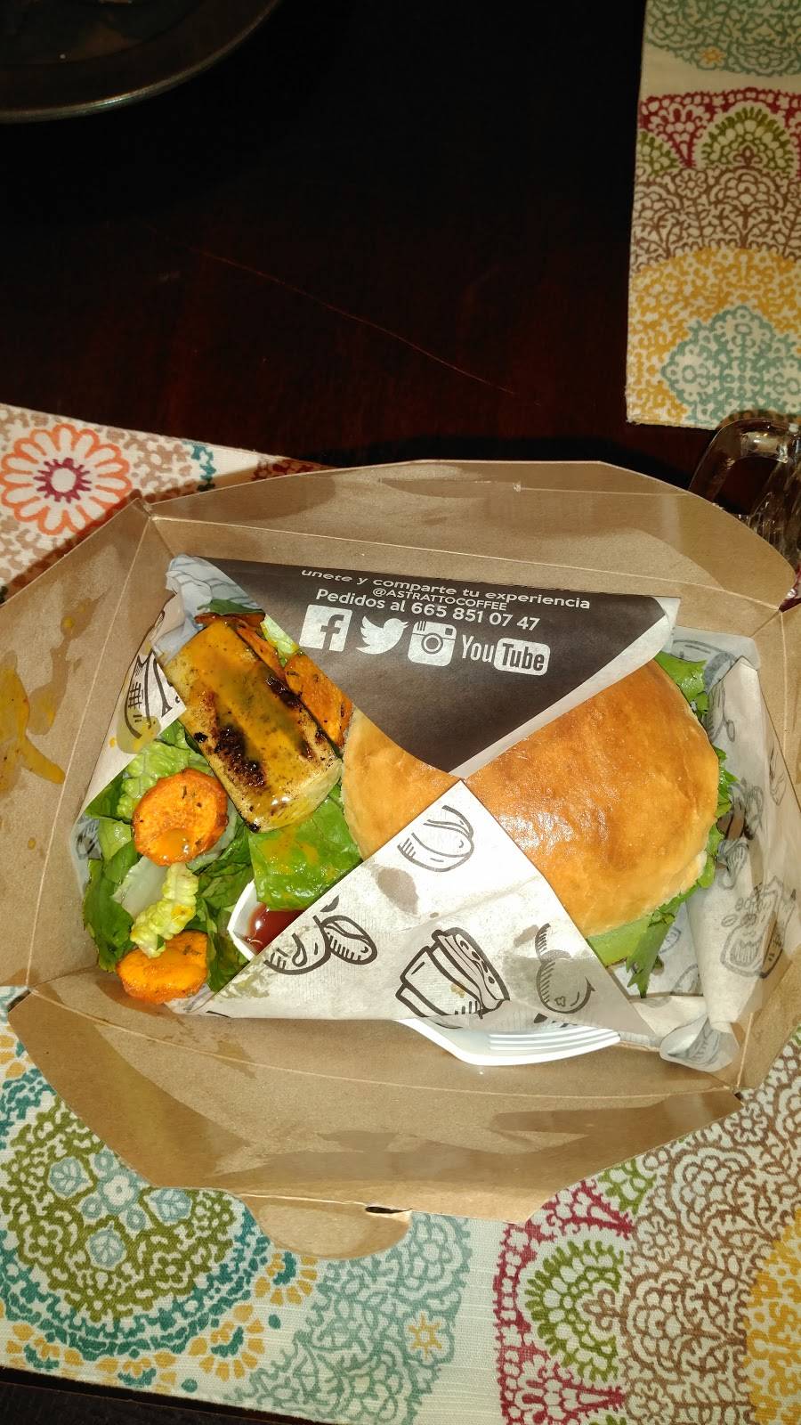 Astratto Coffee | restaurant | Cerro San Javier, El Refugio, 21440 Tecate, B.C., Mexico | 016658510747 OR +52 665 851 0747