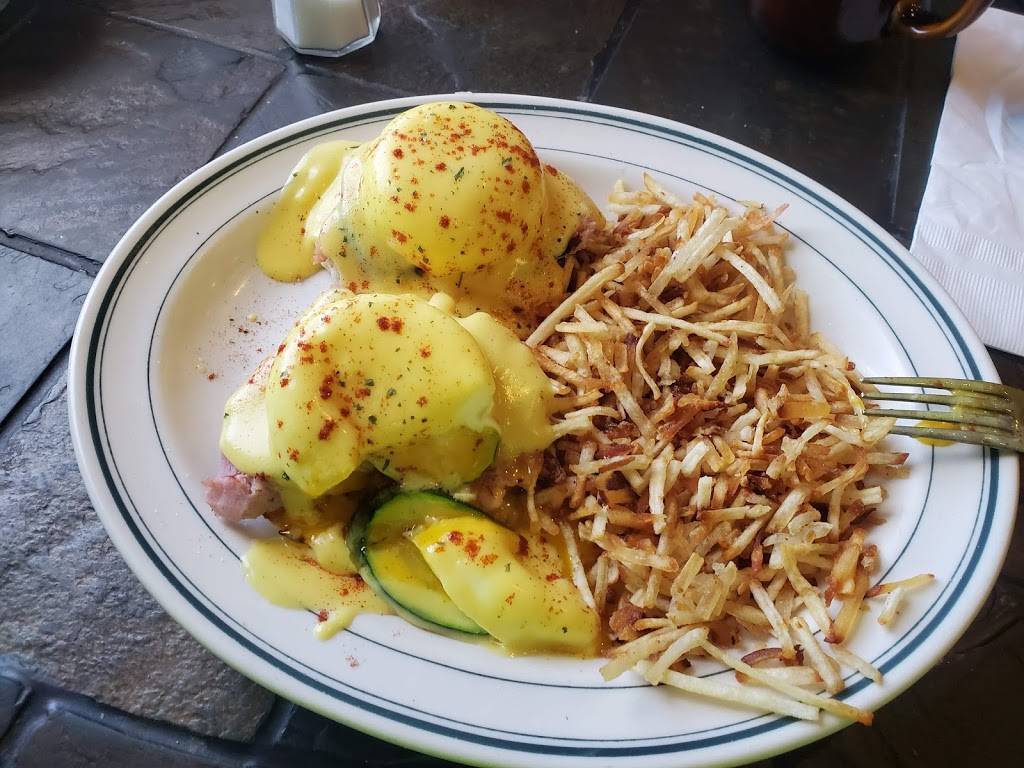 Rocky Mountain Outfitters & The Bait Shop Grill | restaurant | 606 Byers Ave, Hot Sulphur Springs, CO 80451, USA | 9707253927 OR +1 970-725-3927