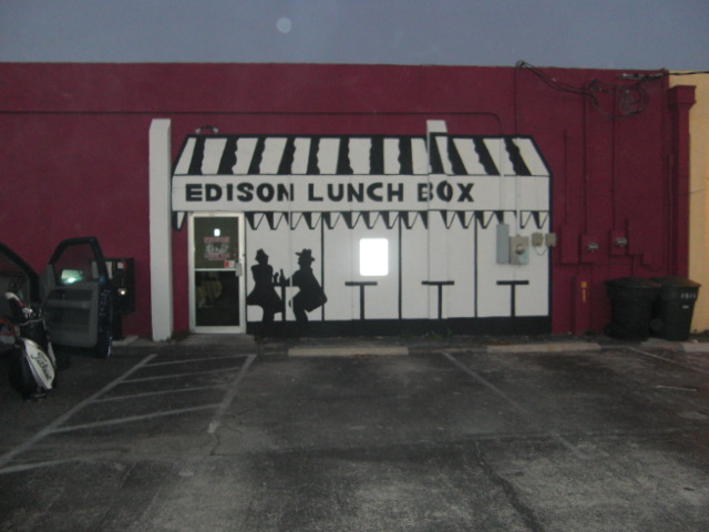 Edison Lunch Box | restaurant | 1700 Monroe St 2nd floor, Fort Myers, FL 33901, USA | 2393180094 OR +1 239-318-0094
