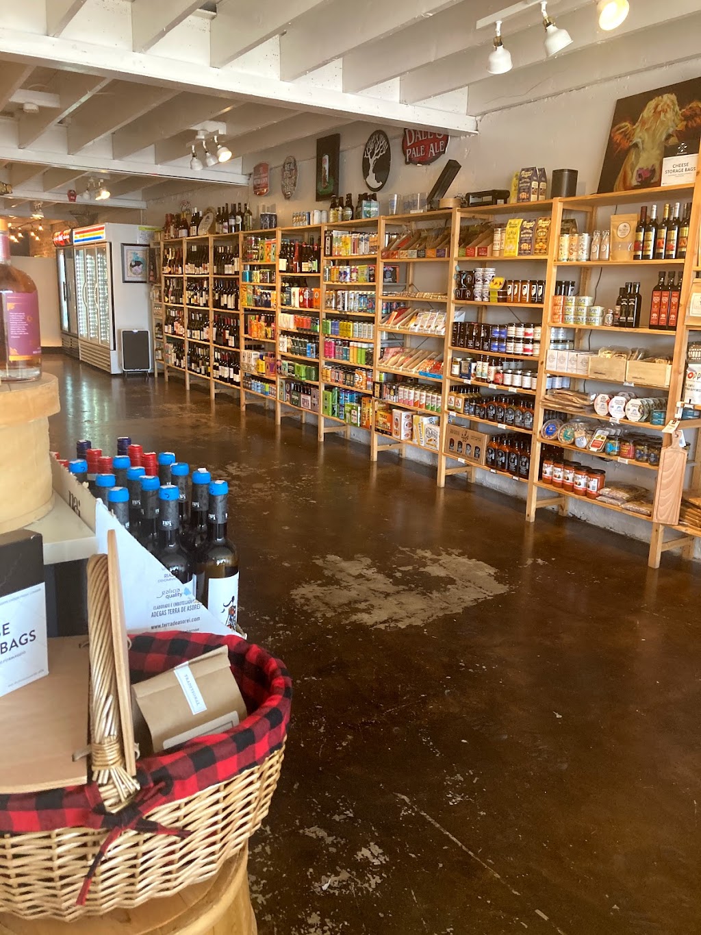 Bleu Fox Cheese Shop | restaurant | 324 E Main St, Chattanooga, TN 37408, USA | 4234981977 OR +1 423-498-1977