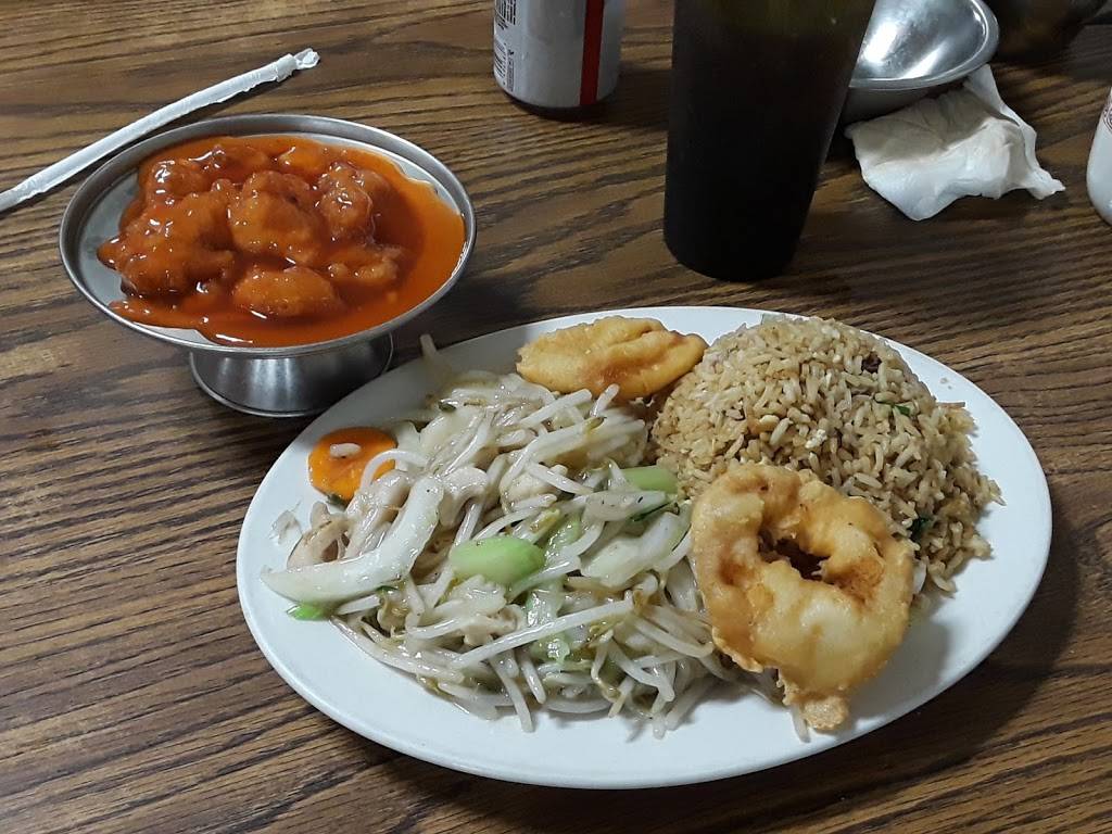 Wongs Kitchen | restaurant | 13209 Osborne St, Arleta, CA 91331, USA | 8188962828 OR +1 818-896-2828