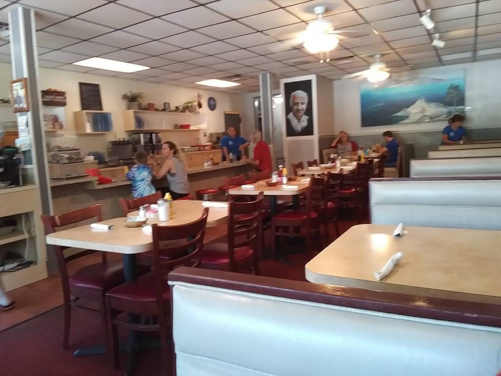 Athens Restaurant | restaurant | 226 Main St, Safety Harbor, FL 34695, USA | 7277263471 OR +1 727-726-3471