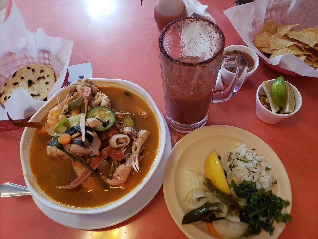 Flor Blanca Restaurant | restaurant | 806 S Alvarado St, Los Angeles, CA 90057, USA | 2133806400 OR +1 213-380-6400