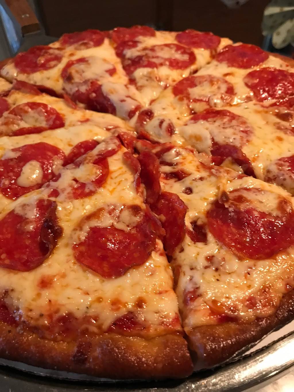 Rapid River Pub | restaurant | 10491 S Main St, Rapid River, MI 49878, USA | 9064746329 OR +1 906-474-6329