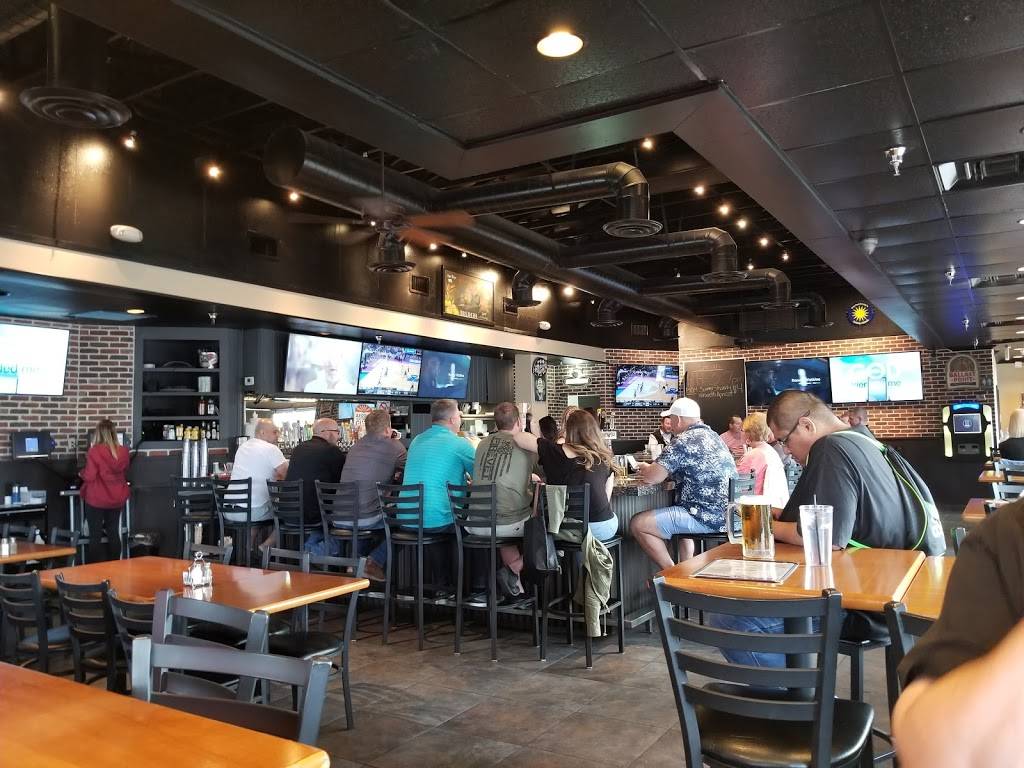 Phillys Sports Bar & Grill | restaurant | 1805 E Elliot Rd Unit 105, Tempe, AZ 85284, USA | 4806590870 OR +1 480-659-0870