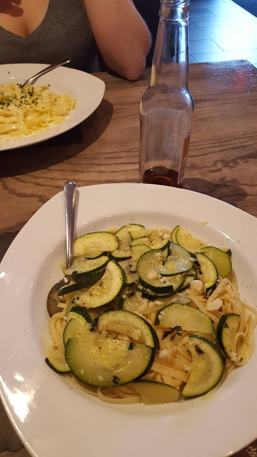 Pacileos Apizza & Pasta | restaurant | 285 Foxon Rd, North Branford, CT 06471, USA | 2032081869 OR +1 203-208-1869