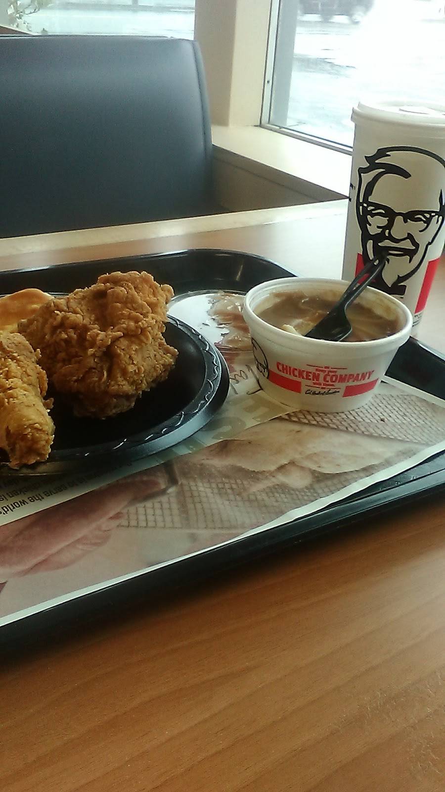 KFC | restaurant | 651 Metacom Ave, Warren, RI 02885, USA | 4012531794 OR +1 401-253-1794