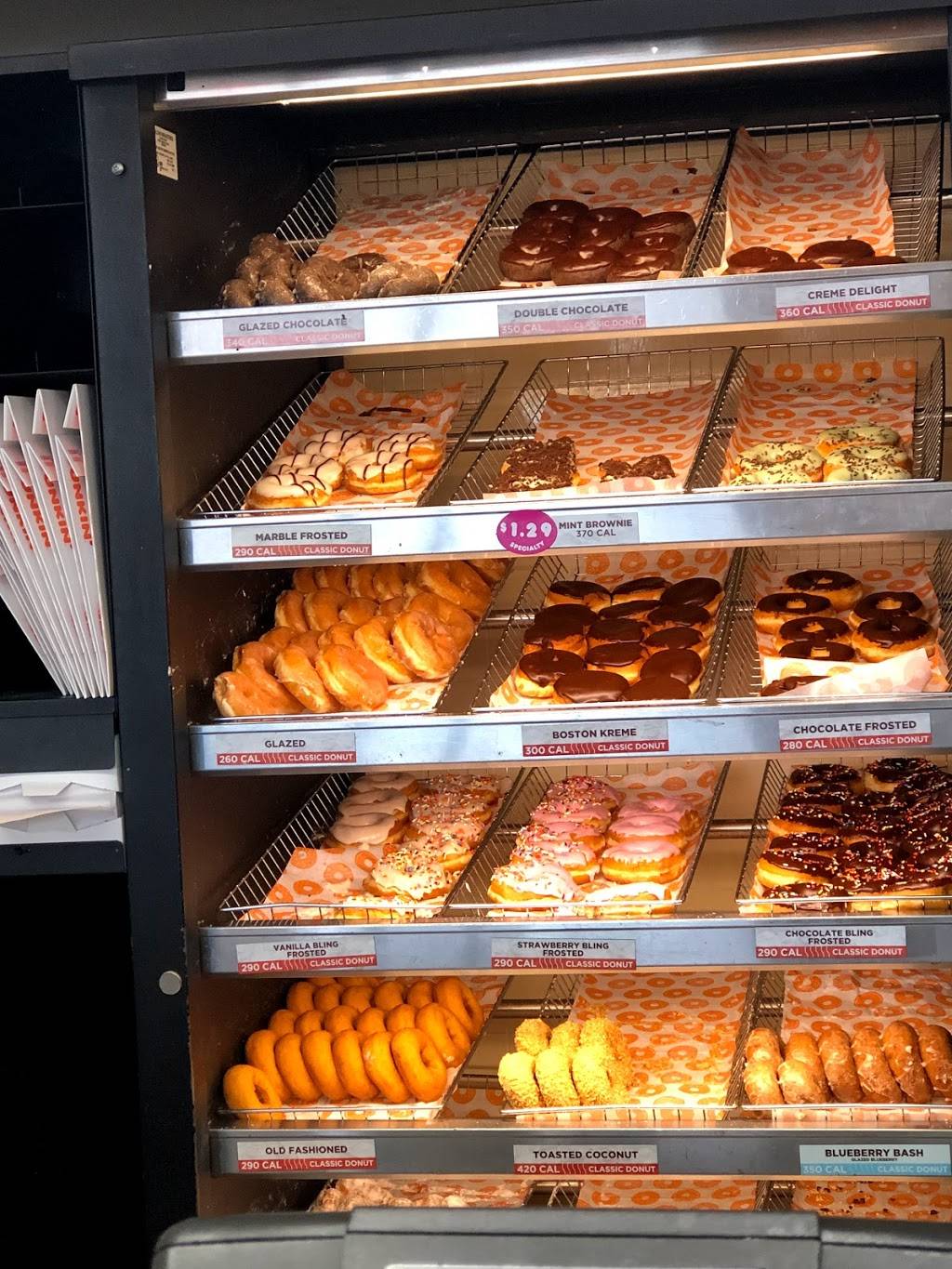 Dunkin | cafe | 9490 Blue Grass Rd, Philadelphia, PA 19114, USA | 2156719117 OR +1 215-671-9117