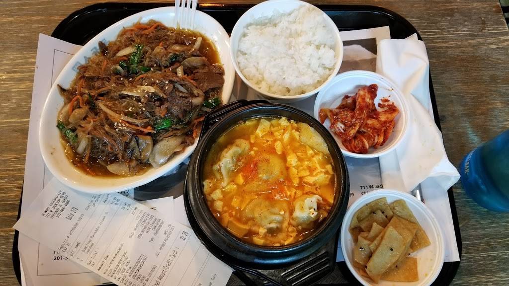 SGD Dubu Tofu & Korean BBQ | restaurant | 711 W Jackson Blvd, Chicago, IL 60661, USA | 7733628702 OR +1 773-362-8702