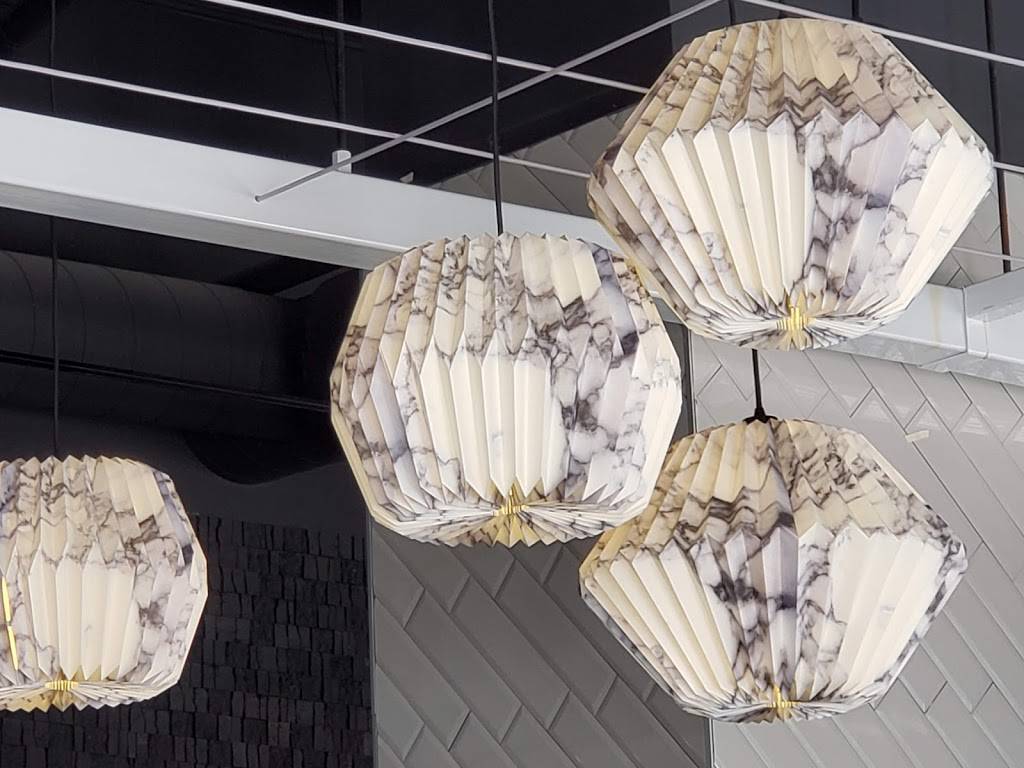 Dantes Inferno Flats | restaurant | 1059 Old River Rd, Cleveland, OH 44113, USA | 2165231504 OR +1 216-523-1504