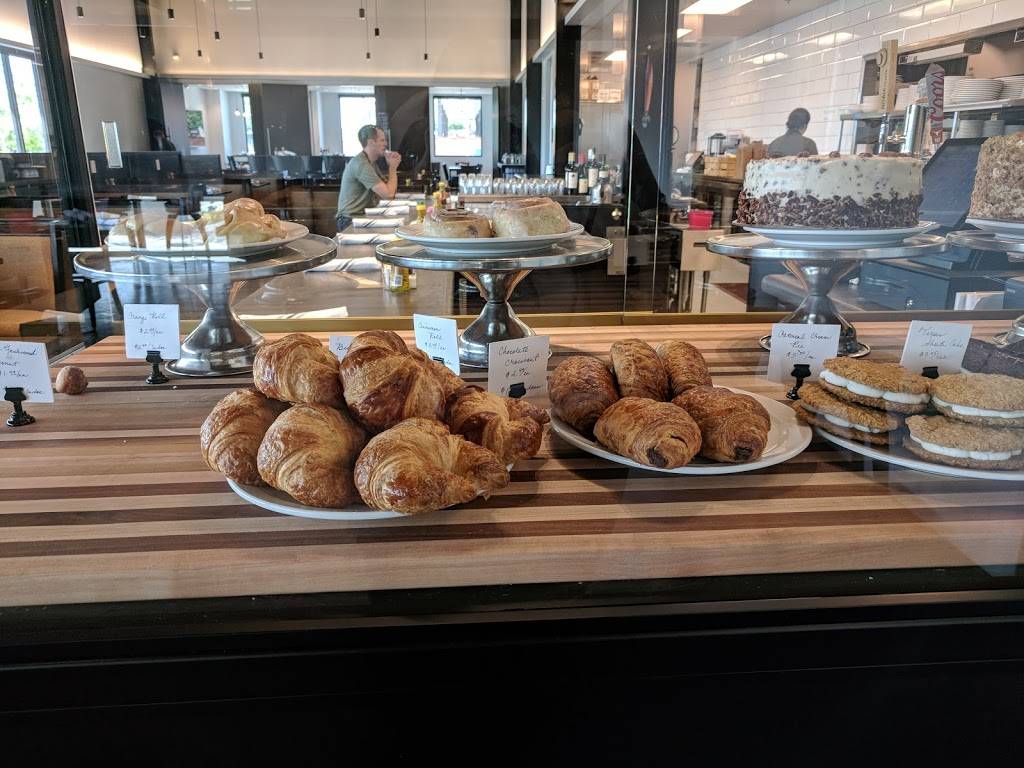 Mockingbird Diner | restaurant | 3130 W Mockingbird Ln, Dallas, TX 75235, USA | 2143512473 OR +1 214-351-2473