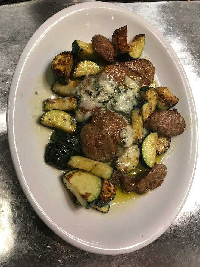 Pinos Italian Kitchen & Bar | restaurant | 361 Village Square Ln #130, Castle Pines, CO 80108, USA | 3036633421 OR +1 303-663-3421