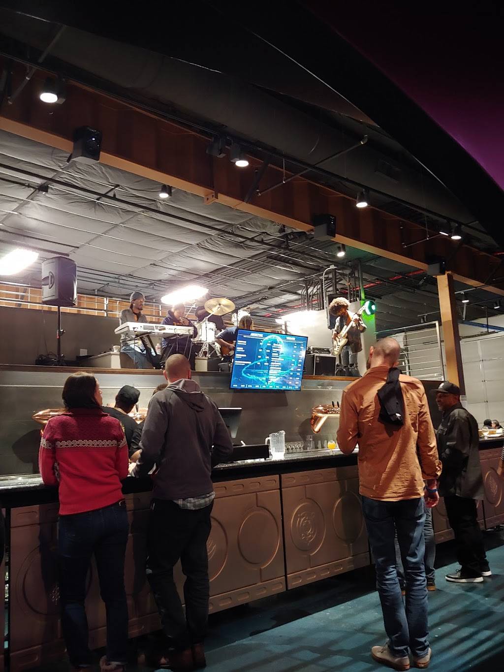 Outworld Brewing | cafe | 1725 Vista View Dr ste b, Longmont, CO 80504, USA | 7205452337 OR +1 720-545-2337