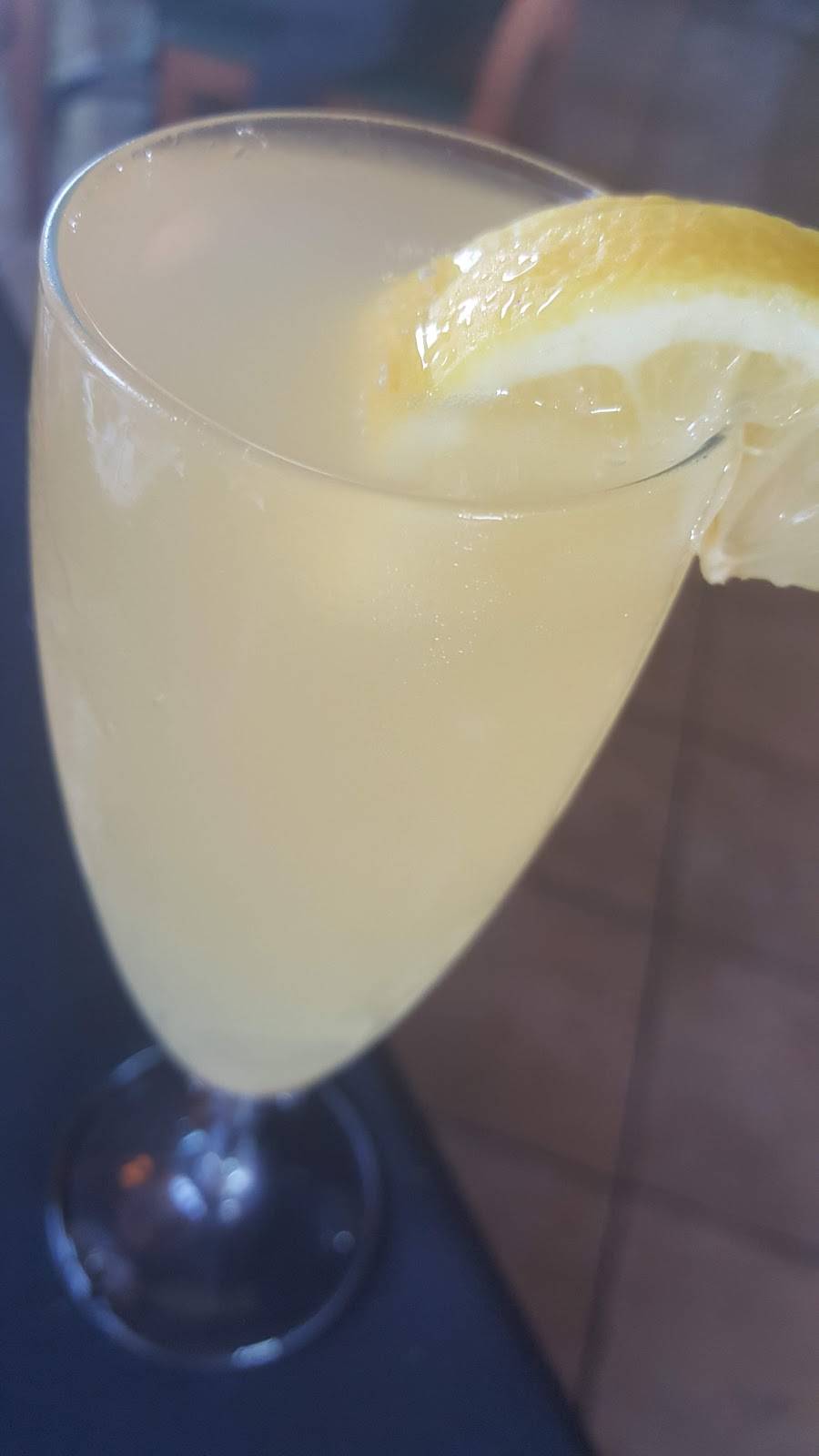 Backfins Grille | restaurant | 7514 Ritchie Hwy, Glen Burnie, MD 21061, USA | 4439604664 OR +1 443-960-4664