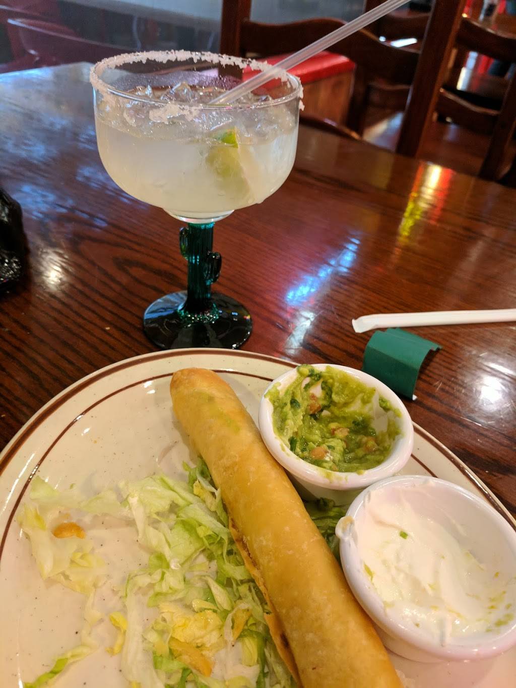 Super Mex | restaurant | 19684 Beach Blvd, Huntington Beach, CA 92648, USA | 7149641828 OR +1 714-964-1828