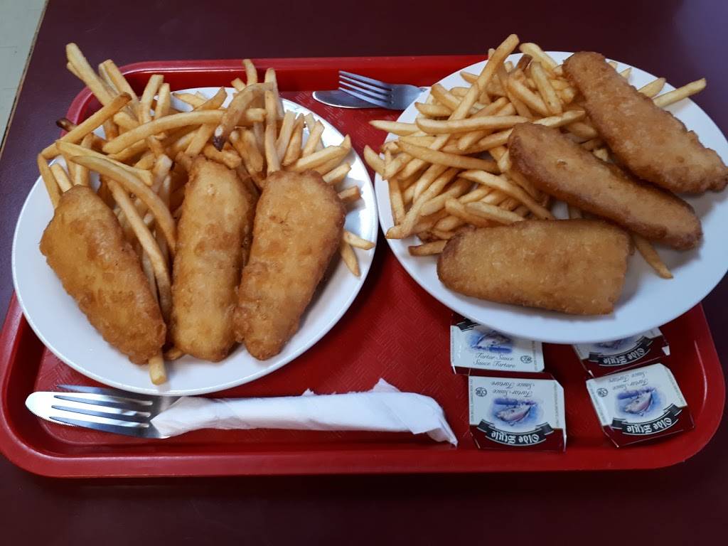 Munchies | restaurant | 4206 Oil Heritage Rd, Petrolia, ON N0N 1R0, Canada | 5198821000 OR +1 519-882-1000