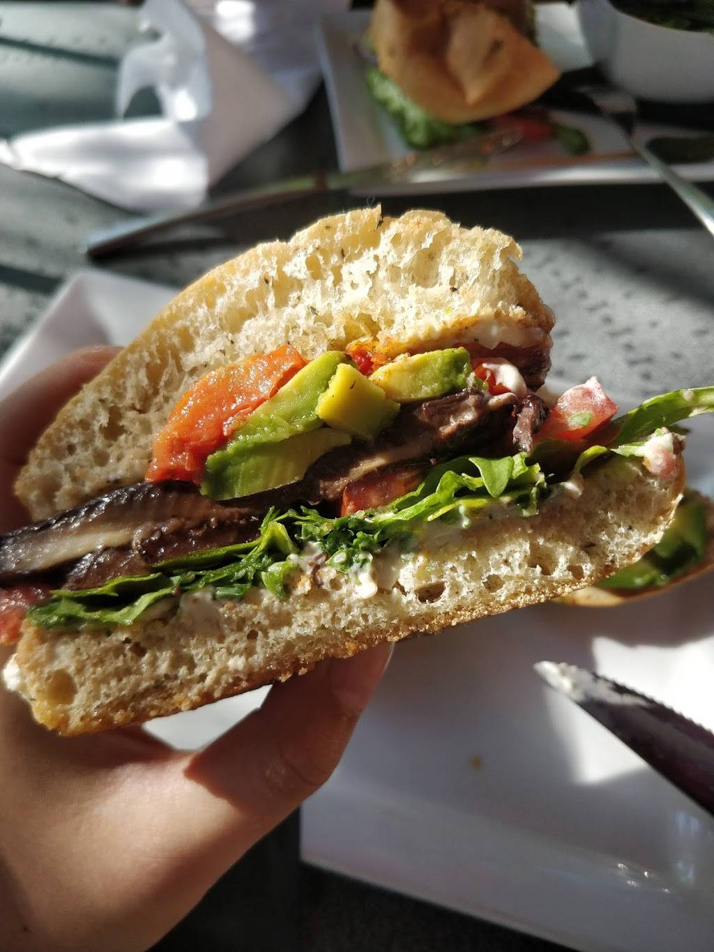 Greenfields Gastro Public House | restaurant | 900 Greenbank Rd, Nepean, ON K2J 4P6, Canada | 6138239900 OR +1 613-823-9900