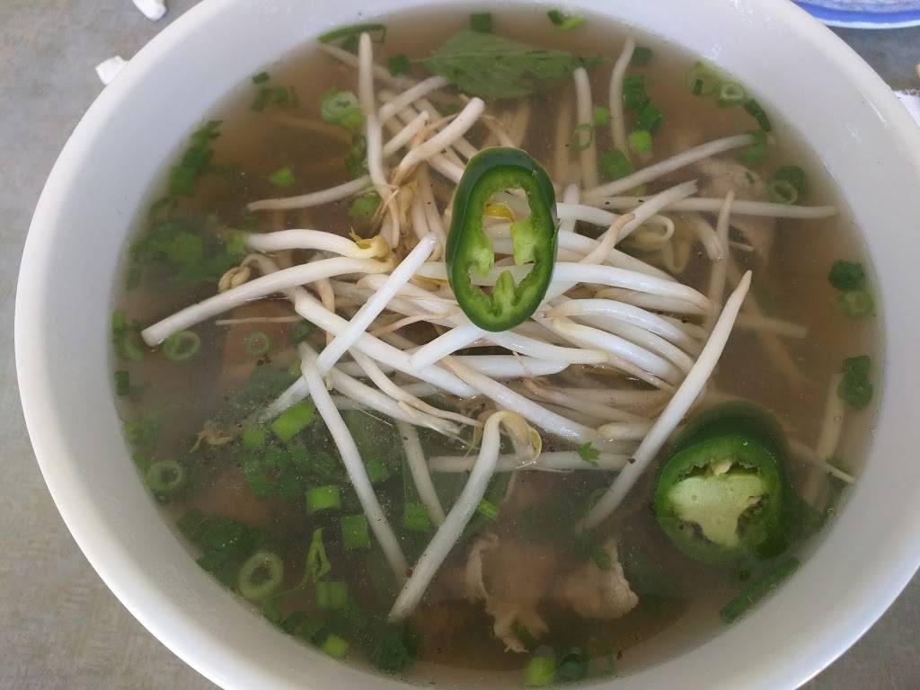 Double Bamboo Restaurant | restaurant | 7013 Katella Ave, Stanton, CA 90680, USA | 7148862627 OR +1 714-886-2627