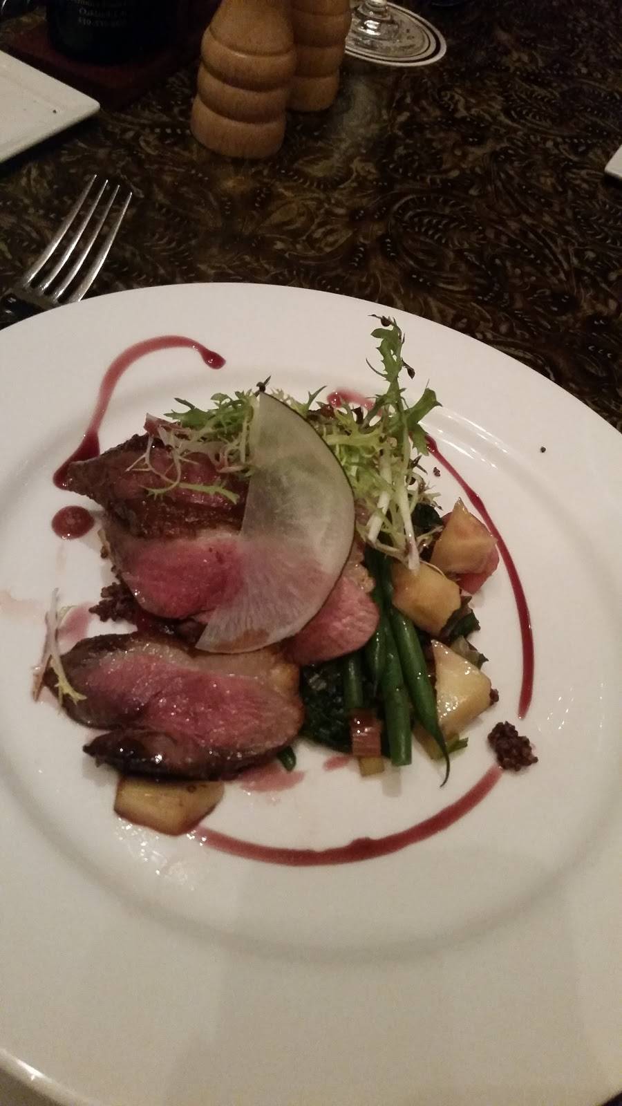 Taste Bistro & Bar | restaurant | 77 Mirror Lake Dr, Lake Placid, NY 12946, USA | 5183023000 OR +1 518-302-3000