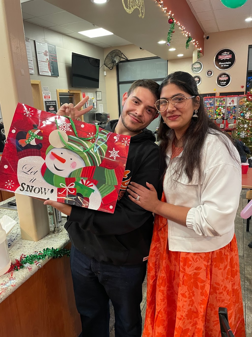 Mountain Mikes Pizza | meal delivery | 1145-1525 E Robertson Blvd, Chowchilla, CA 93610, USA | 5596651305 OR +1 559-665-1305