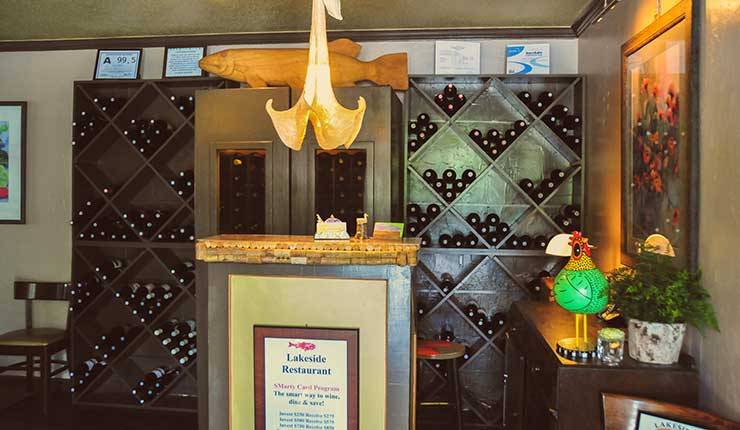 Lakeside Restaurant | restaurant | 531 Smallwood Ave, Highlands, NC 28741, USA | 8285269419 OR +1 828-526-9419