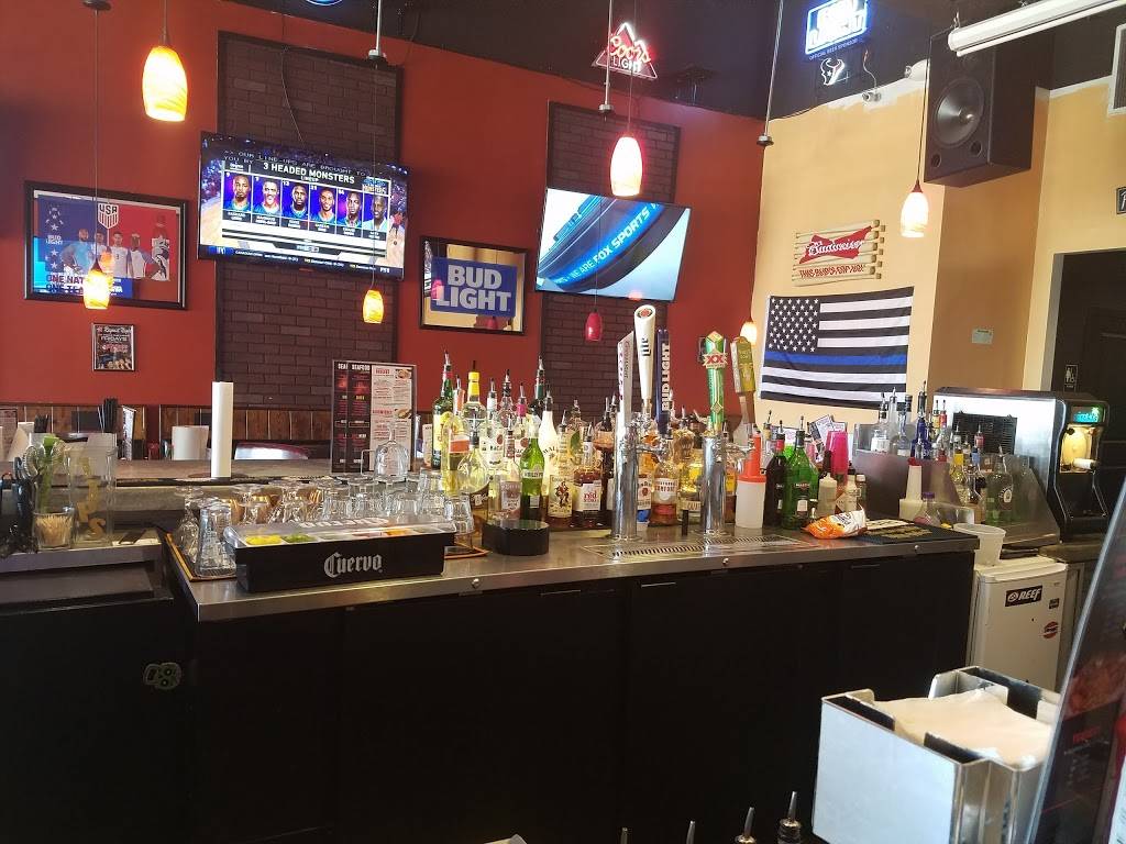 Wicked Wings, Kyle, TX | restaurant | 5401 Farm to Market 1626 #305, Kyle, TX 78640, USA | 5122627957 OR +1 512-262-7957