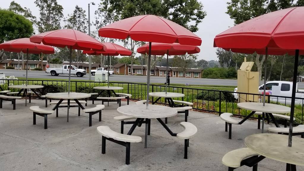 Del Taco | meal takeaway | 22349 El Toro Rd, Lake Forest, CA 92630, USA | 9495863757 OR +1 949-586-3757