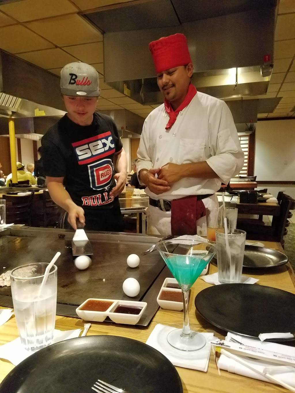 Japan 77 Steak House | restaurant | 2161 Bloomingdale Rd, Glendale Heights, IL 60139, USA | 6308933377 OR +1 630-893-3377