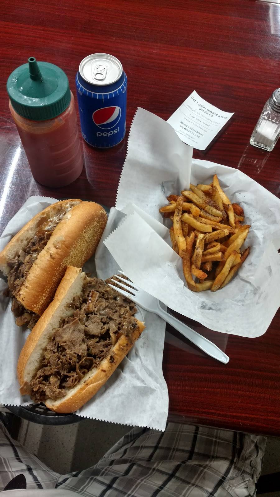 Richie’s CHEESESTEAK | restaurant | 6191 Deltona Blvd, Spring Hill, FL 34606, USA | 3526007999 OR +1 352-600-7999