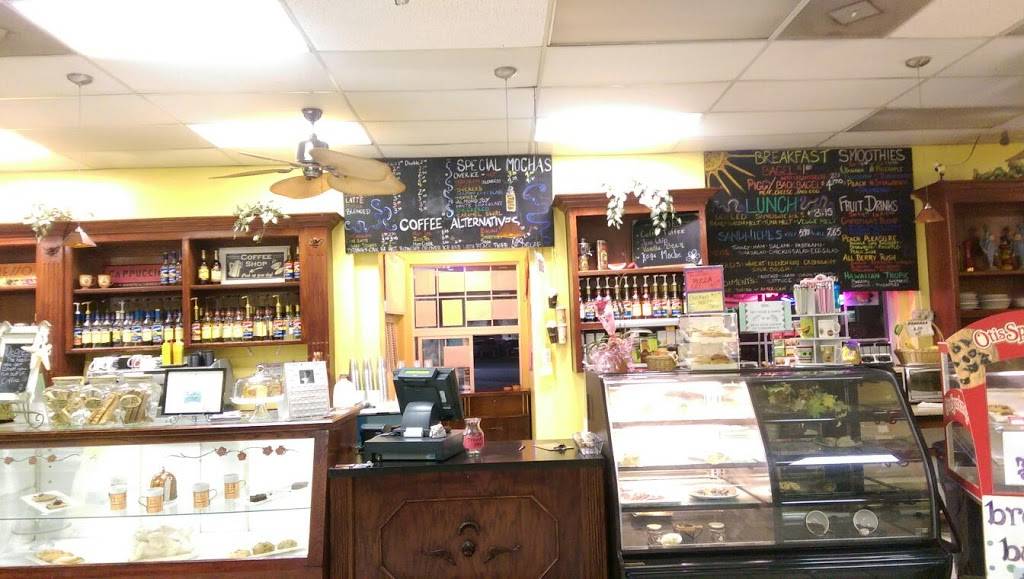 Christinas Coffee Shop | cafe | 219 W Canal Dr, Turlock, CA 95380, USA | 2096569002 OR +1 209-656-9002