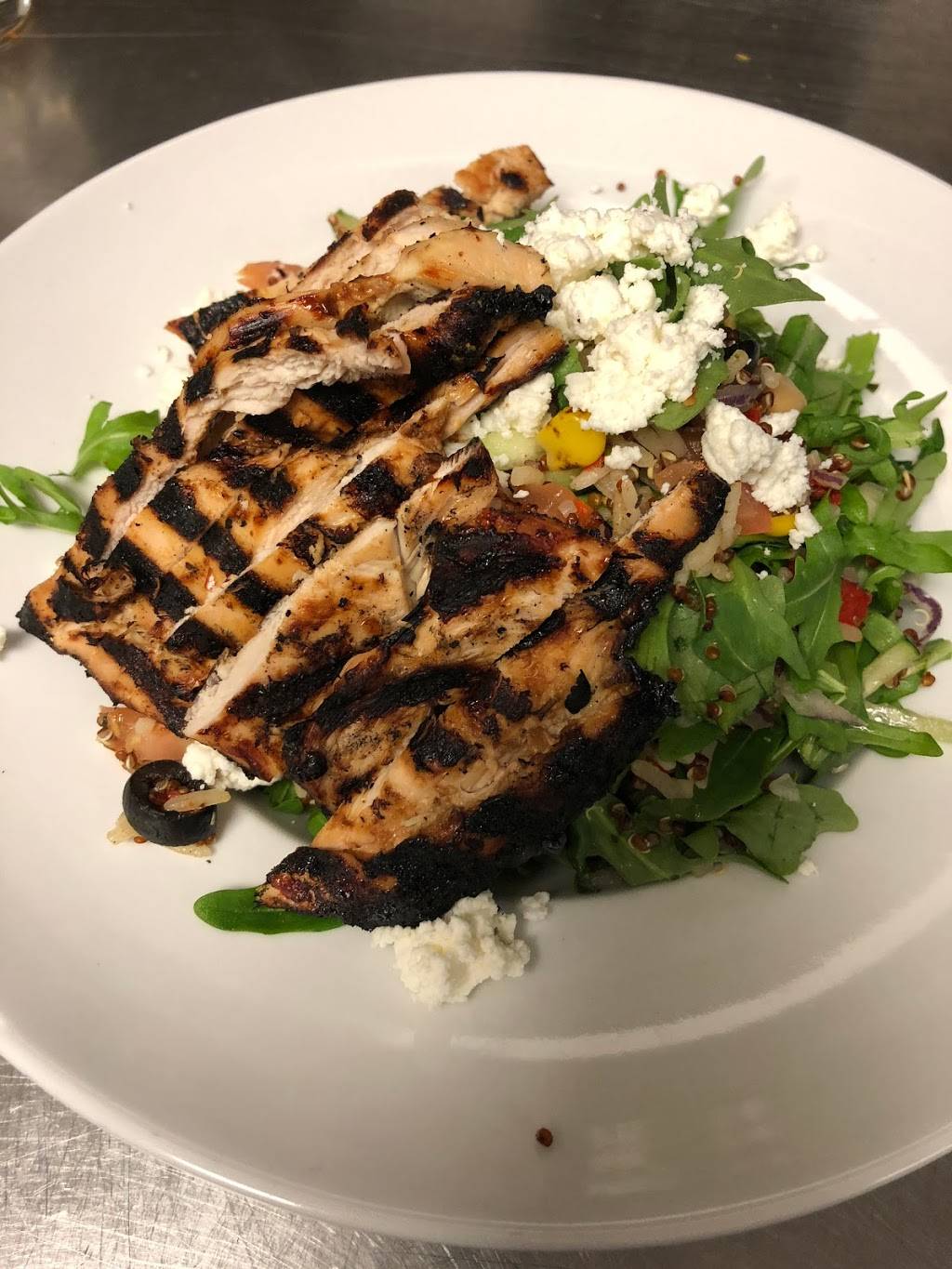 The LOCAL Pub & Grill | restaurant | 26876 The Old Rd, Stevenson Ranch, CA 91381, USA | 6614959192 OR +1 661-495-9192