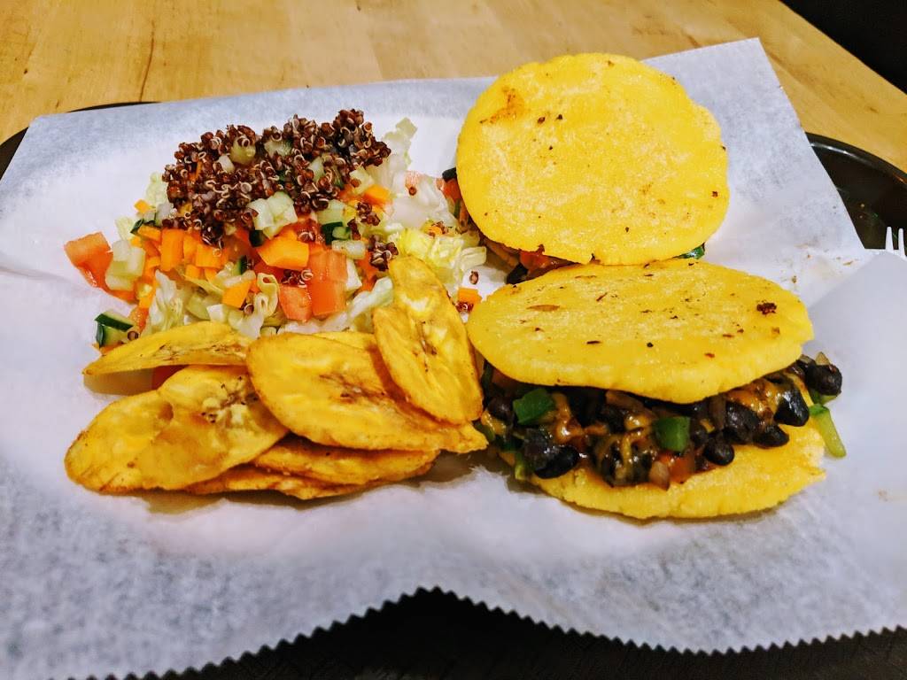 Rhythm n Wraps | restaurant | 1096 Commonwealth Avenue, Boston, MA 02134, USA | 6175664144 OR +1 617-566-4144